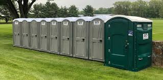 Best VIP or Luxury Restroom Trailers  in Toast, NC
